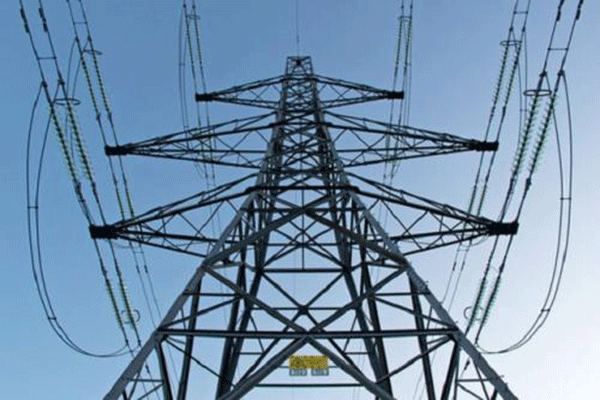 YRKK高壓電機(jī)必須承受多大的電壓？